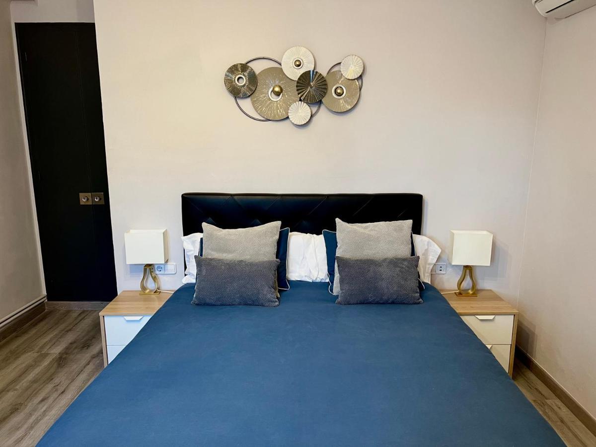 Hostal La Canonja Тремп Экстерьер фото