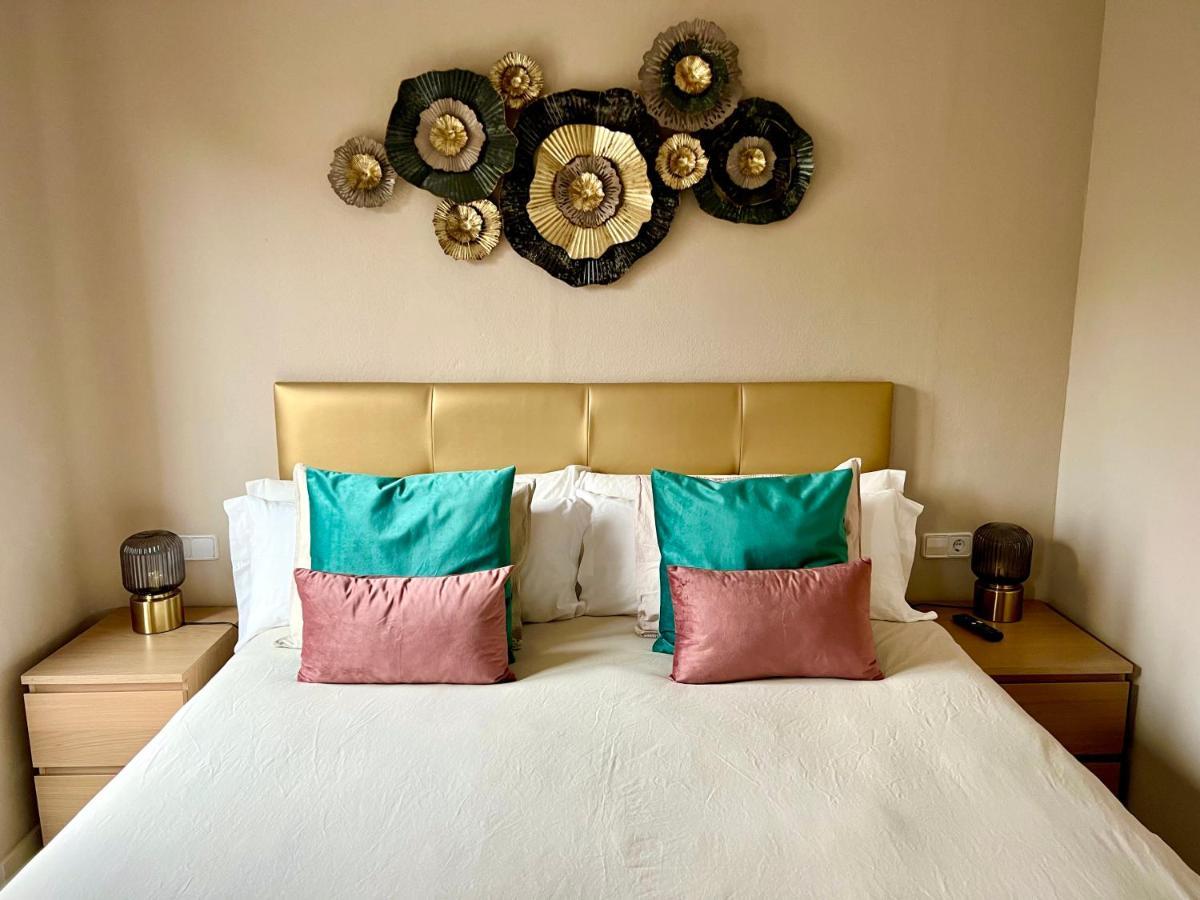 Hostal La Canonja Тремп Экстерьер фото
